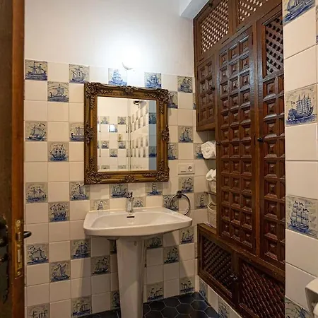 Alvear 아파트